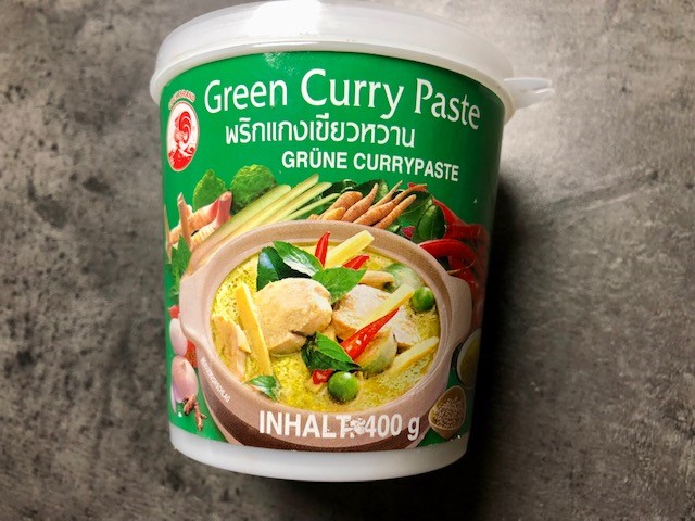 Thai Green Chicken Curry paste karton
